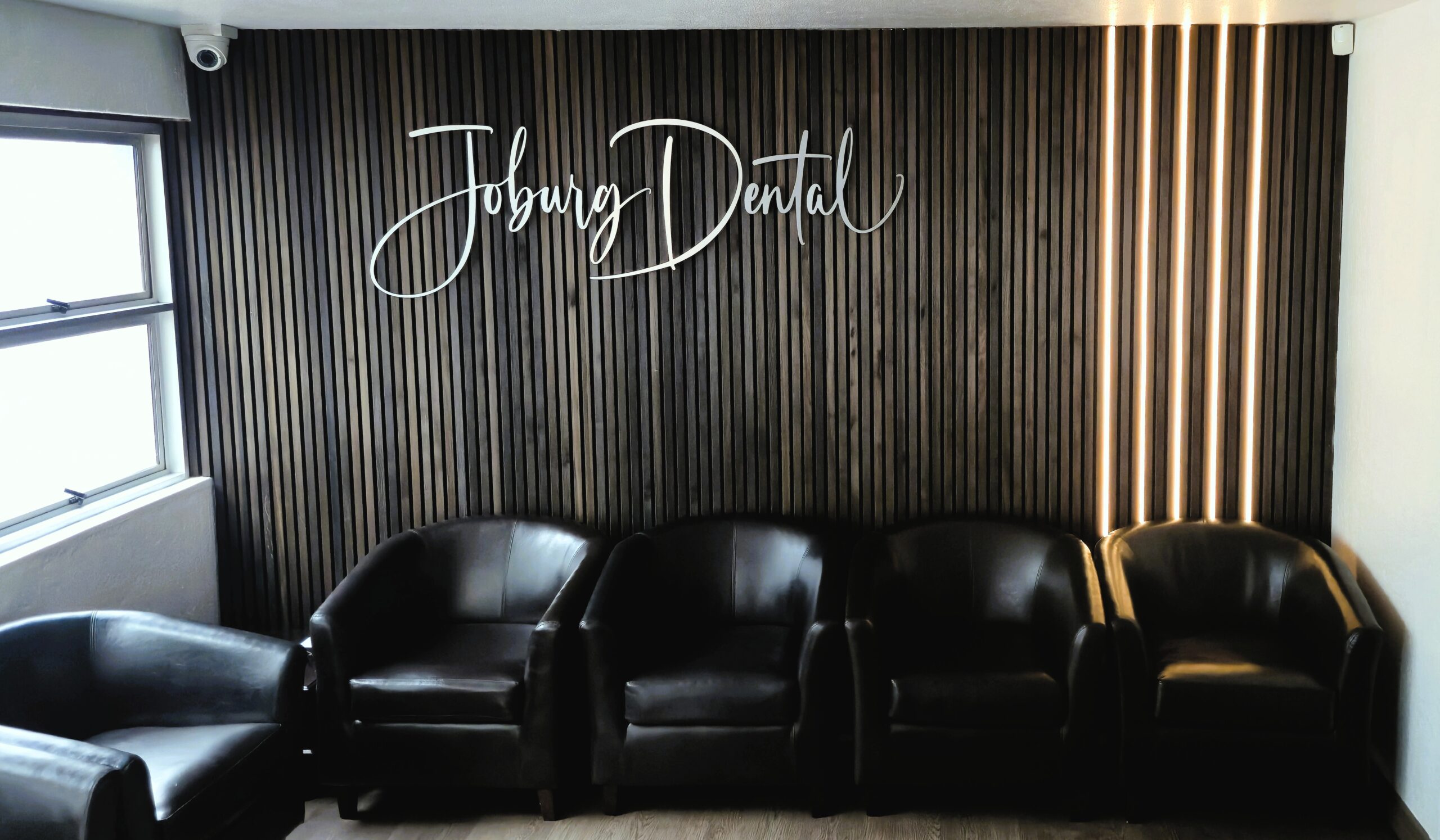 Diagnostics,Gum Disease Treatment,Dental Implants,Perioplastic Surgery,Oral Medicine,Teeth Cleaning,Conscious Sedation,Periodontist,Periodontist Dental Implant Specialist