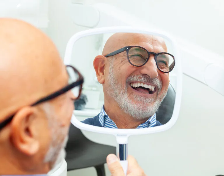 Diagnostics,Gum Disease Treatment,Dental Implants,Perioplastic Surgery,Oral Medicine,Teeth Cleaning,Conscious Sedation,Periodontist,Periodontist Dental Implant Specialist